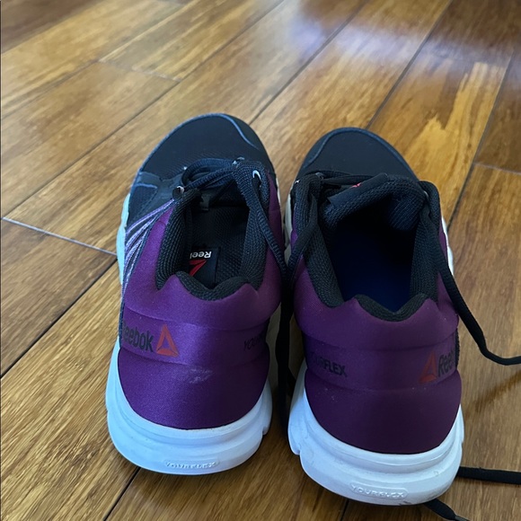 Reebok Women Shoes 9.5 US - Picture 2 of 5